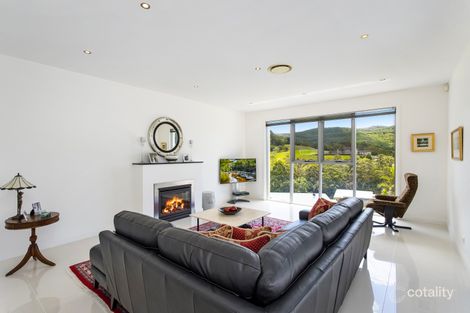 Property photo of 86 William James Drive Mount Kembla NSW 2526