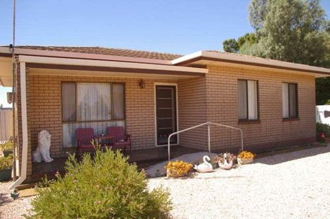 49 Railway Tce N, Paskeville, SA 5552