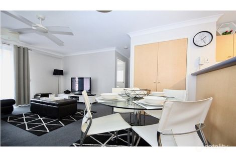 Property photo of 26/20-26 Anne Avenue Broadbeach QLD 4218