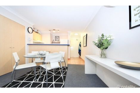 Property photo of 26/20-26 Anne Avenue Broadbeach QLD 4218