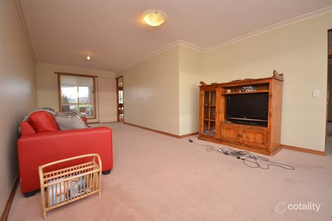 Property photo of 21 Tinworth Avenue Mount Clear VIC 3350