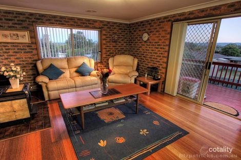 Property photo of 19 Patamba Street Kooringal NSW 2650