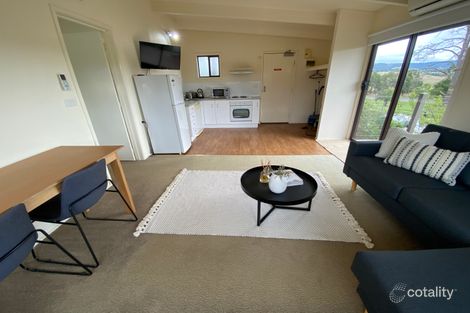 Property photo of 11/4 Omega Street Merrijig VIC 3723