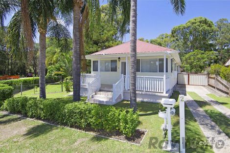 2 Hunter St, Charmhaven, NSW 2263