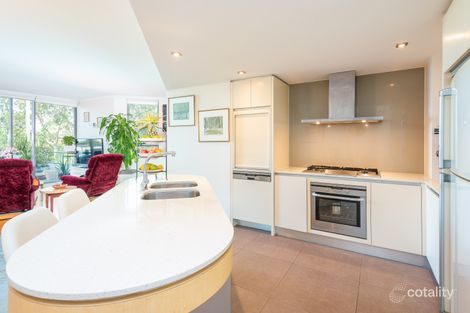 37/28 Bayview St, Runaway Bay, QLD 4216