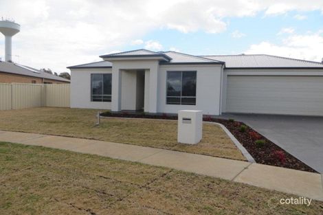 Property photo of 17 Tower Gardens Mildura VIC 3500