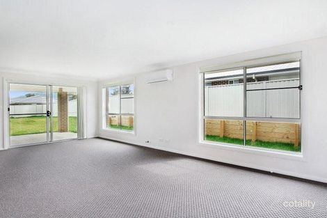 Property photo of 10 Reginald Drive Kootingal NSW 2352