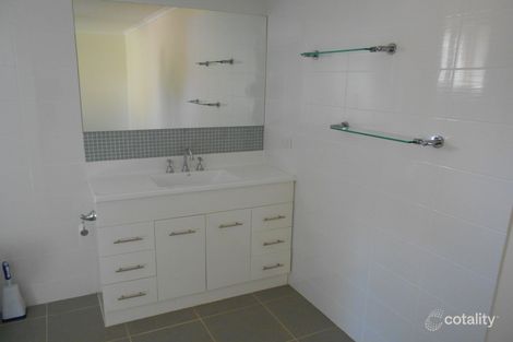 Property photo of 10 Currawong Court Murray Downs NSW 2734