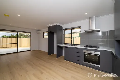 12 Cosgrove Ct, Seville Grove, WA 6112