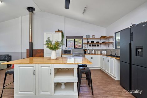 Property photo of 3 Oneil Close Koah QLD 4881