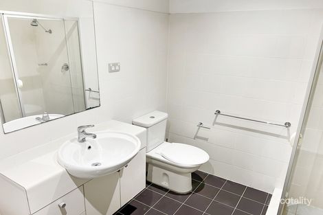Property photo of 32/80 John Whiteway Drive Gosford NSW 2250