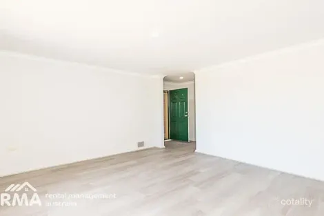 Property photo of 10 Wirrah Way Warnbro WA 6169
