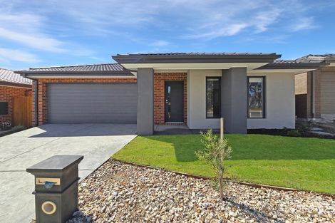 22 Codrington St, Charlemont, VIC 3217