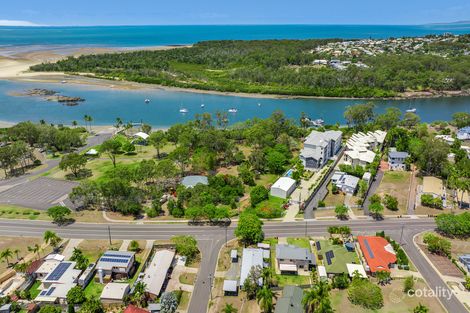 13 Wyndham Ave, Boyne Island, QLD 4680