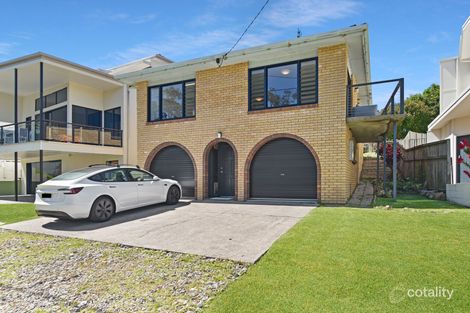 Property photo of 5 Crees Parade Dicky Beach QLD 4551