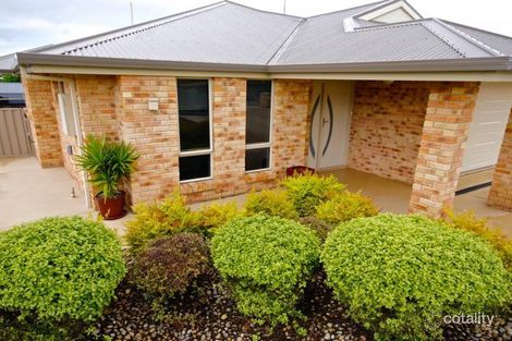 Property photo of 18 Rowena Court Devonport TAS 7310
