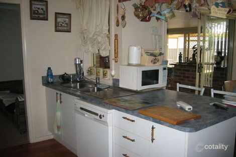 Property photo of 3 Hillview Place Glendenning NSW 2761