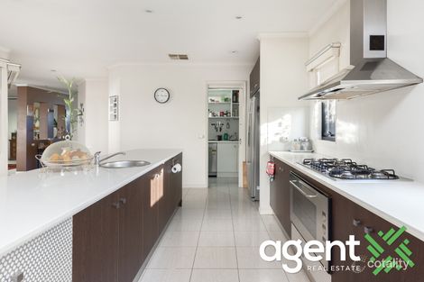 Property photo of 27 Timberside Drive Beaconsfield VIC 3807