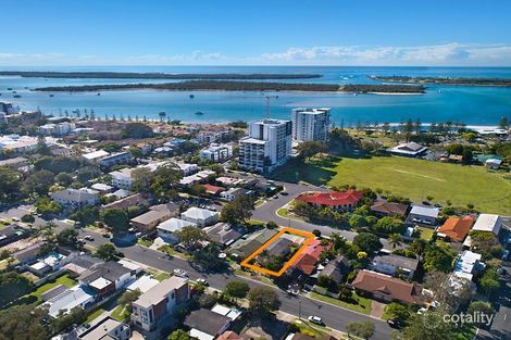 Property photo of 9 Middle Street Labrador QLD 4215
