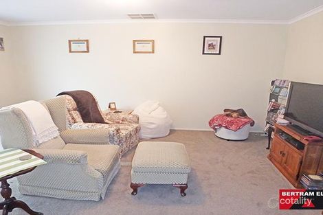 Property photo of 11 Conway Place Gowrie ACT 2904