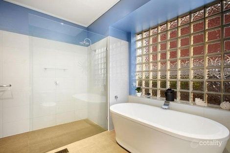 Property photo of 74 Highfield Road Canterbury VIC 3126
