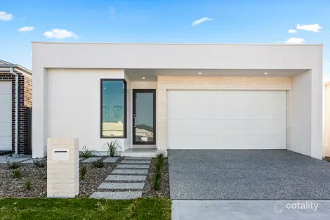 17 Hatter Cct, Calderwood, NSW 2527