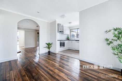 Property photo of 6 Thomas Crescent Cranbourne VIC 3977