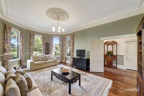 Property photo of 1 Staughton Road Glen Iris VIC 3146