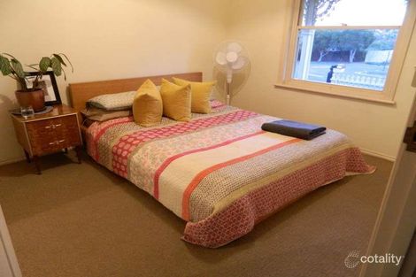 Property photo of 28 Featherstone Circuit Greenwith SA 5125