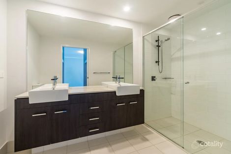 Property photo of 2501/25-31 East Quay Drive Biggera Waters QLD 4216