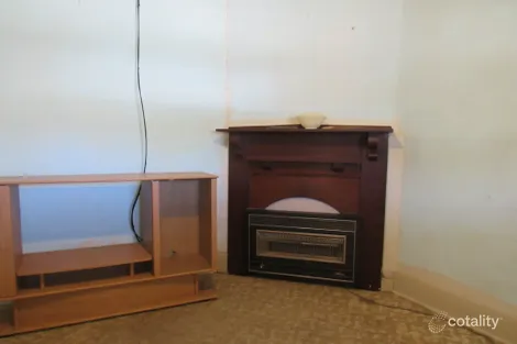 Property photo of 13 Kitchener Street Peterborough SA 5422