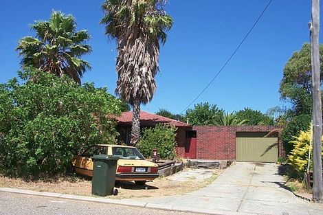 27 Corring Way, Parmelia, WA 6167