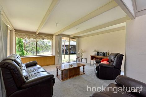 Property photo of 8 Knapton Avenue Beaconsfield Upper VIC 3808