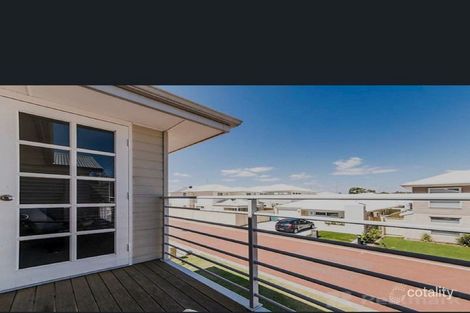 Property photo of 64 Leisure Way Halls Head WA 6210