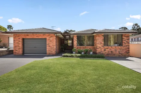27 Larapinta Cres, St Helens Park, NSW 2560