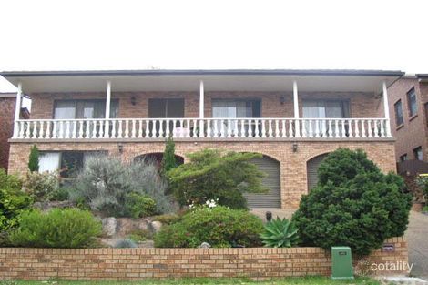 32 Carnarvon St, Yarrawarrah, NSW 2233