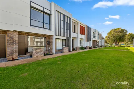 18 Sandy Lane, Oaklands Park, SA 5046