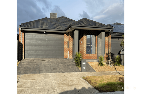Property photo of 20 Eremophila Circuit Craigieburn VIC 3064