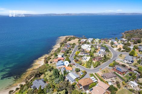 Property photo of 46 Flowerpot Crescent Blackmans Bay TAS 7052