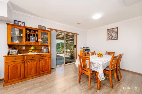 Property photo of 2 Radford Close Mooroopna VIC 3629