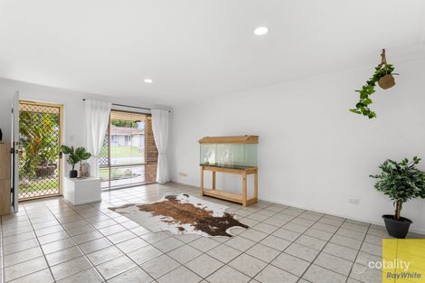 Property photo of 10 Shangri La Court Rothwell QLD 4022