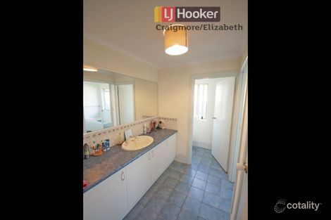 Property photo of 10 Hedgestone Place Blakeview SA 5114