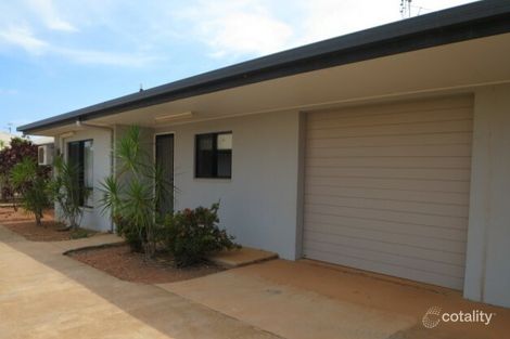 9/4 Caddy Cl, Rocky Point, QLD 4874