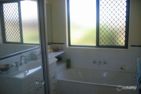 Property photo of 13 Clipper Court Innes Park QLD 4670