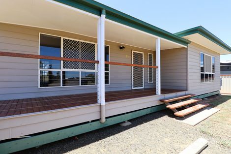 Property photo of 27 Karalee Court Roma QLD 4455