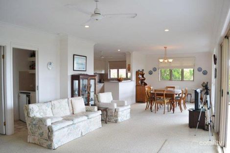 Property photo of 33 Yalla Kool Drive Ocean Shores NSW 2483