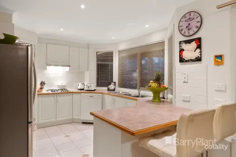 Property photo of 6 Wensley Close Mornington VIC 3931