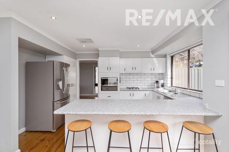 Property photo of 31 Henwood Avenue Kooringal NSW 2650