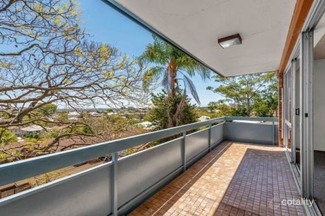 Property photo of 52 Henzell Terrace Greenslopes QLD 4120