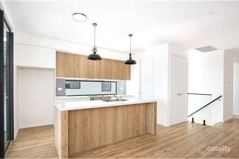Property photo of 9A Chaffey Way Albion Park NSW 2527
